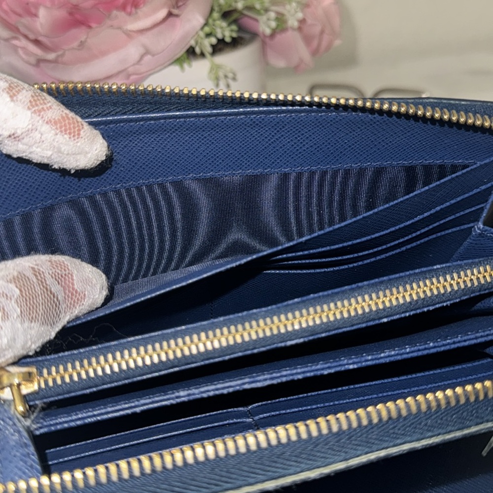 Prada Blue Wallet - Picture 8 of 16
